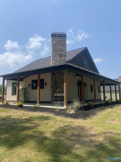 /international/us/805-county-road-595-cedar-bluff-al-110092597622/