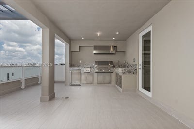 /international/us/doral-fl-110108475969/