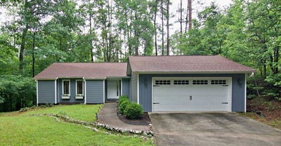 /international/us/1279-coneross-point-drive-seneca-sc-110108346624/