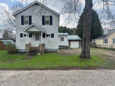 /international/us/174-davenport-street-spartansburg-pa-110107417545/