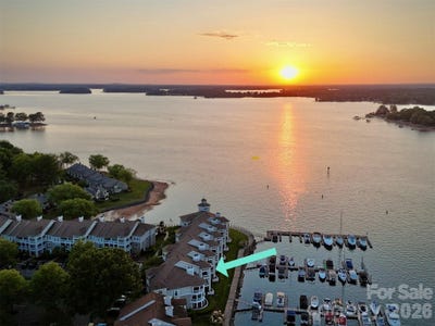 /international/us/18637-vineyard-point-lane-cornelius-nc-110107516731/