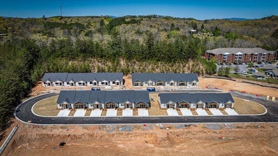 /international/us/unit-33-grove-loop-blue-ridge-ga-110097083587/