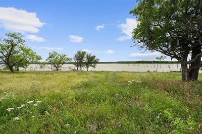/international/us/1639-eastside-lake-road-graham-tx-110100132835/