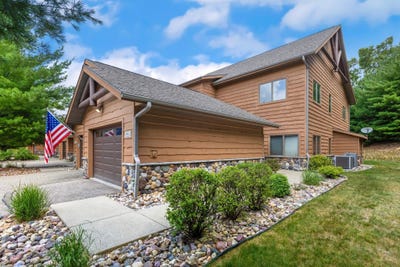 /international/us/w4112-vista-drive-mauston-wi-110109141570/