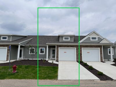/international/us/1211-madera-court-sw-byron-center-mi-110101359786/