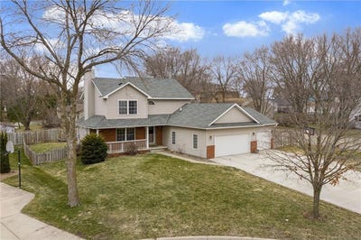 /international/us/2050-willow-ridge-place-ne-owatonna-mn-110106763218/