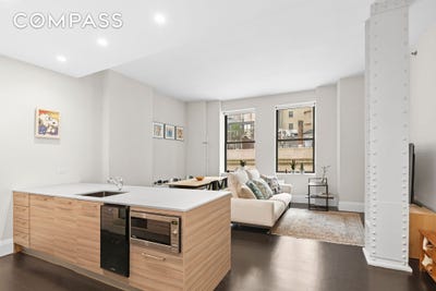 /international/us/71-nassau-street-new-york-ny-110110365788/