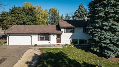 /international/us/5479-180th-street-w-farmington-mn-110120451275/