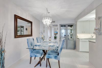 /international/us/2051-cambridge-c-deerfield-beach-fl-110106728396/