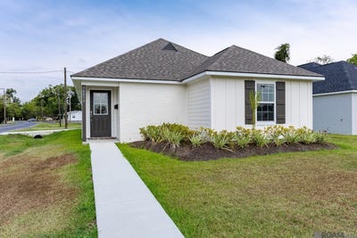 /international/us/58898-annex-st-plaquemine-la-110119669457/