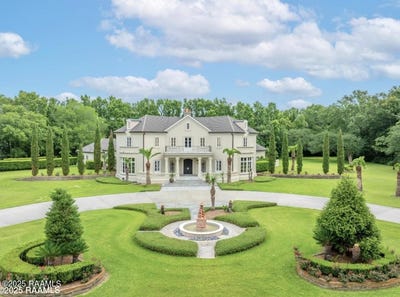 /international/us/12425-n-marcus-road-abbeville-la-110099858797/?lang=en