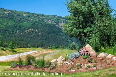 /international/us/southfork-lane-garden-valley-id-110109000417/