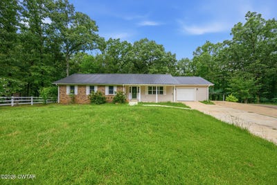 /international/us/394-oakgrove-road-selmer-tn-110108399192/