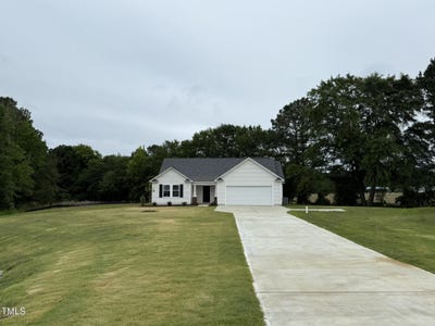 /international/us/188-oakfield-trace-drive-four-oaks-nc-110099791295/