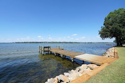 /international/us/83-marina-cove-drive-niceville-fl-110100970417/