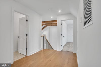 /international/us/413-willow-oak-drive-lewisberry-pa-110098272919/