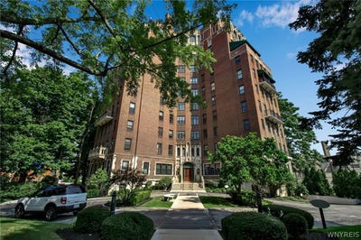 /international/us/800-w-ferry-street-buffalo-ny-110109056814/