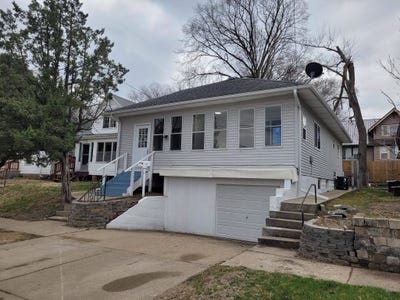 /international/us/1518-w-6th-street-sioux-city-ia-110107196049/