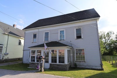 /international/us/123-railroad-street-brighton-vt-110098693150/?lang=es