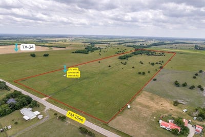 /international/us/325-fm-1566-w-wolfe-city-tx-110119792593/