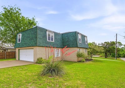 /international/us/302-hill-street-glen-rose-tx-110107166934/