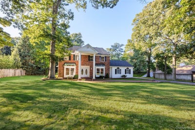 /international/us/282-harned-road-commack-ny-110120426640/