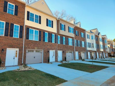 /international/us/3008-hill-street-lynchburg-va-110107306748/