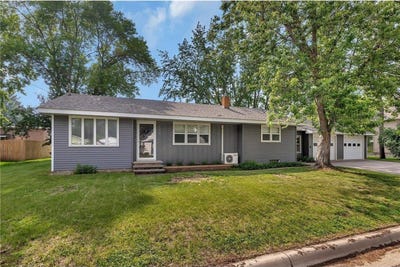 /international/us/109-1st-avenue-se-saint-joseph-mn-110100250218/