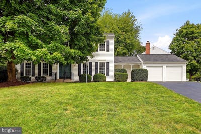 /international/us/273-terrie-drive-sterling-va-110120112573/