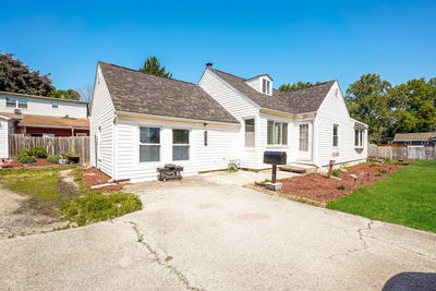/international/us/215-s-prairie-road-se-new-lenox-il-110108494274/