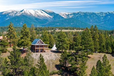 /international/us/272-summit-trail-eureka-mt-110107554511/