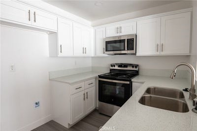 /international/us/1500-w-edgehill-san-bernardino-ca-110109931329/