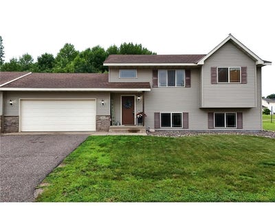 /international/us/311-jefferson-lane-saint-joseph-mn-110100467875/