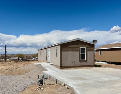 /international/us/819-merced-way-taos-nm-110097569832/?lang=zh-tw