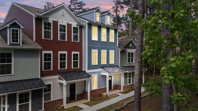 /international/us/124-oyster-lane-garner-nc-110107162116/