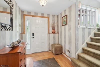 /international/us/268-stonehouse-rd-bernards-twp-nj-110100338172/