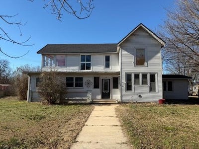 /international/us/523-indiana-street-oswego-ks-110104923227/