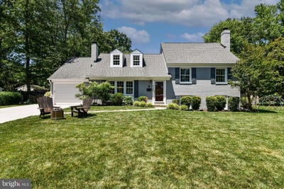 /international/us/8318-woodacre-st-alexandria-va-110108581786/
