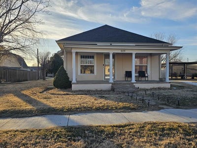 /international/us/409-s-main-street-bucklin-ks-110107476410/