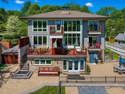 /international/us/2-blanchard-road-cambridge-ma-110108695608/