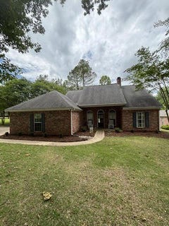 /international/us/201-winterset-drive-starkville-ms-110108334164/