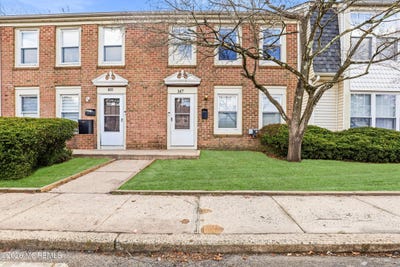 /international/us/147-stratford-place-lakewood-nj-110106530503/