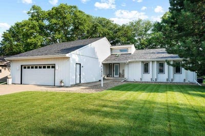 /international/us/1810-donald-drive-cedar-falls-ia-110100921983/?lang=zh-tw
