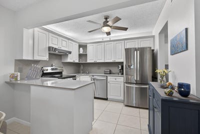 /international/us/301-pine-ridge-circle-greenacres-fl-110107348496/
