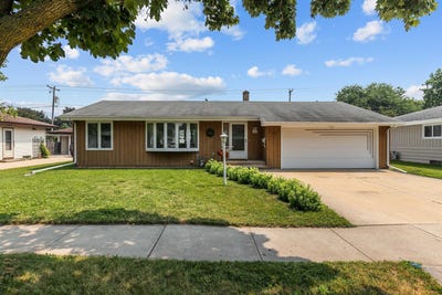 /international/us/1024-s-matthias-street-appleton-wi-110101303480/