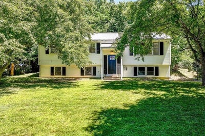 /international/us/144-highland-avenue-winthrop-me-110108466443/