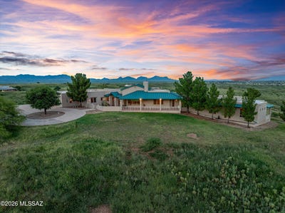 /international/us/70-foothills-court-sonoita-az-110119629320/