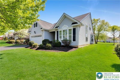 /international/us/2088-kingsview-road-lower-macungie-twp-pa-110107800510/