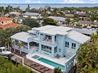/international/us/705-jungle-queen-way-longboat-key-fl-110094414463/