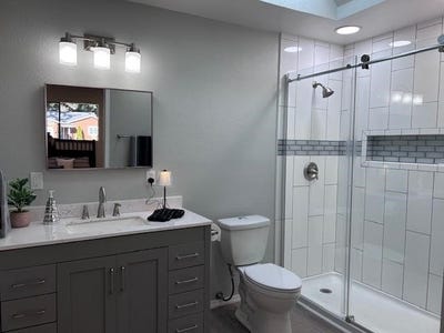 /international/us/2319-parkway-crescent-city-ca-ca-110097117083/
